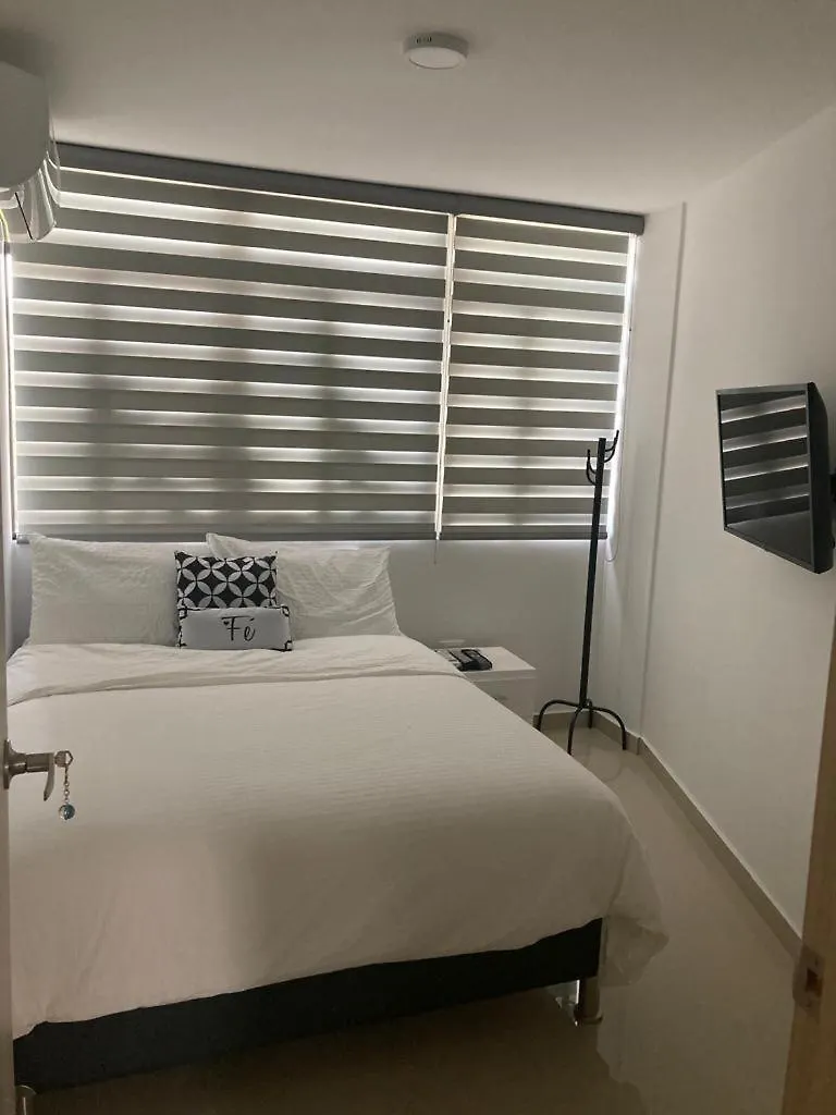 Hermoso Apartamento en el Rodadero, a tan sólo una cuadra de la playa! Gaira